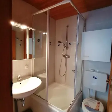 Haus Am Waldrand Apartman