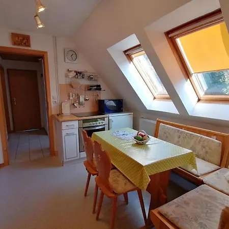 Haus Am Waldrand Apartment